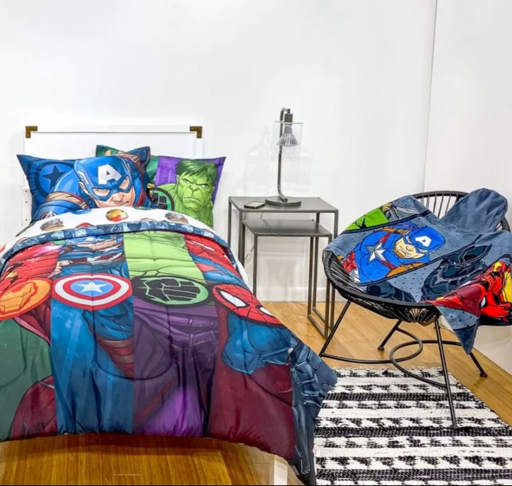 Target Avengers Throw